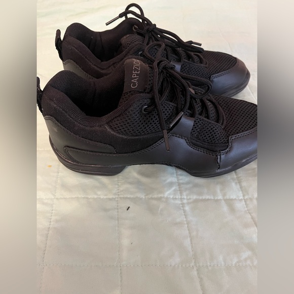 Capezio fierce DS11 dansneaker 6.5 - Picture 2 of 3